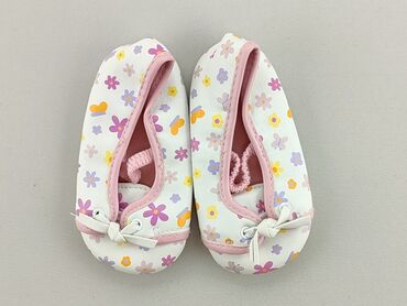 Baby shoes: Baby shoes, Size - 17, condition - Very good