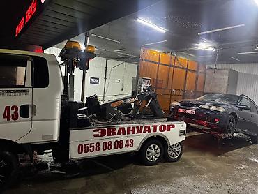 Услуги эвакуатора: По городу днем 2000 сом . Эвакуатор на базе Kia Bongo III. Услуги: - — 9