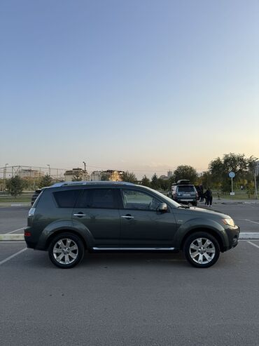 Mitsubishi: Mitsubishi Outlander: 2009 г., 2.4 л, Автомат, Бензин, Кроссовер — 3