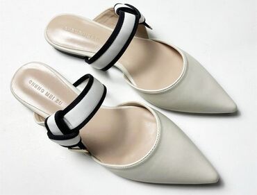 обувь зима: Сабо, 39, Новый, цвет - Белый, Платная доставка