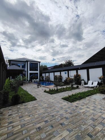 Həyət evləri və villaların satışı: 4 otaqlı, 200 kv. m, Yeni təmirli — 6