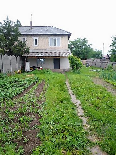 Продажа коттеджей и домов: 7 комнат Продается двухэтажный кирпичный дом с большим двором и — 14