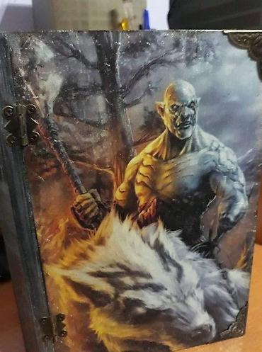 Kuća i bašta: HOBBIT DRVENA KUTIJA ZA NAKIT NOVA KNJIGA-KUTIJA AKCIJA | Cene nisu — 1
