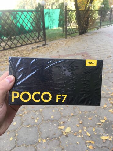 телефон ультра: Poco F7, 512 ГБ, цвет - Черный