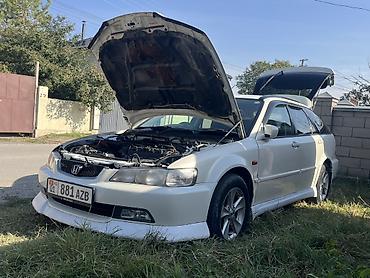 Honda Accord: 2002 г., 2.3 л, Автомат, Бензин, Универсал