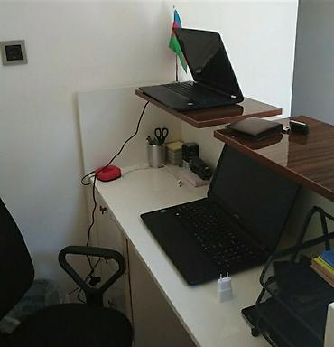 şamaxinka: Bakı, 4-cü mikrorayon, 3 otaqlı, Köhnə tikili, m. Memar Əcəmi, 40 kv. m — 4