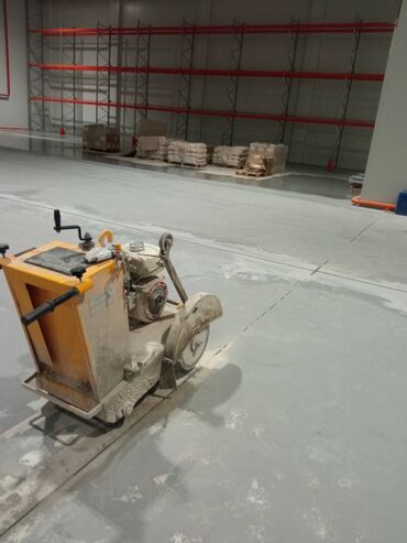 Beton işləri: Beton kəsim işlərinin görülməsi. Whatsap aktivdir