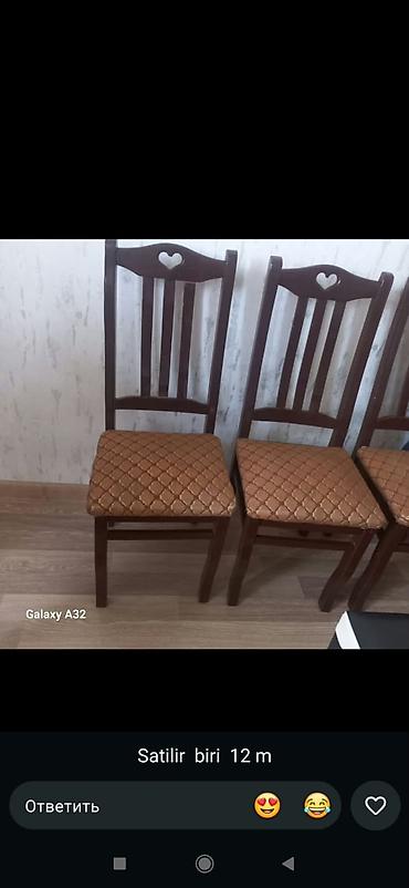 6 ədəd stul satılır biri 12 azn