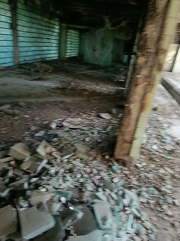 участок с: Здание, 3000 м² — 4