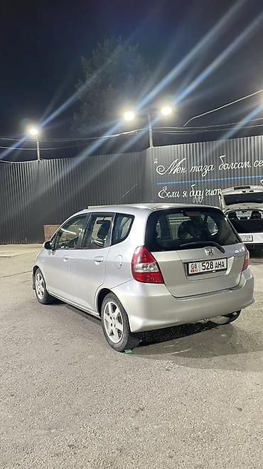 magi: Honda Fit: 2007 г., 1.3 л, Механика, Бензин, Хэтчбэк — 2