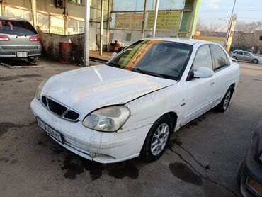 Daewoo: Daewoo Nubira: 2001 г., 1.6 л, Автомат, Бензин, Седан