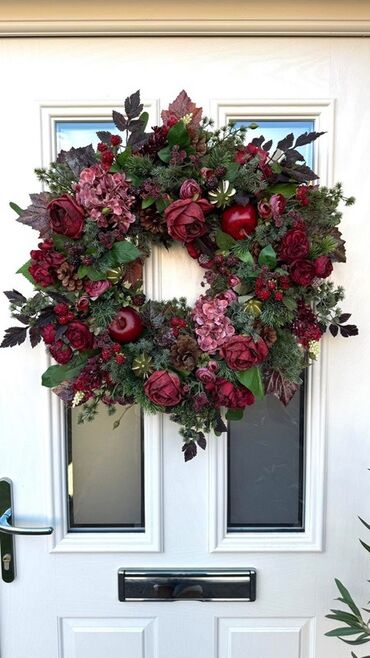 декор на новый год: Новогодние венки - Тематика: новогодняя/рождественская. - Основа