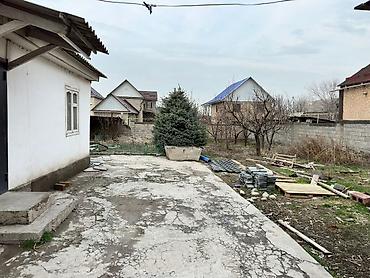 Продажа коттеджей и домов: Сдается в аренду земельный участок с домом и хозяйственными — 3