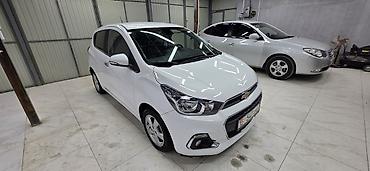 toyota hiace продажа: Chevrolet Spark: 2017 г., 1 л, Автомат, Бензин, Хэтчбэк — 5