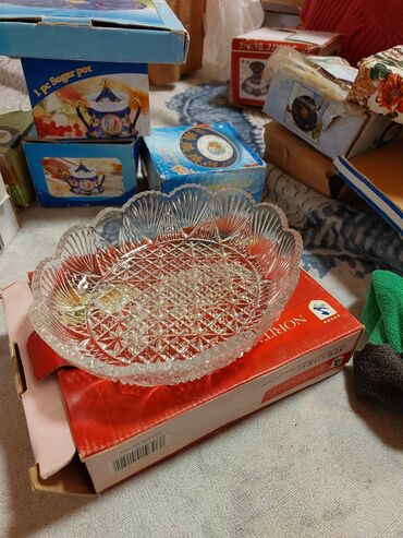 Şəkər qabları: Qızılı naxışlı porcelan dəst parçaları - Material: incə porselen - — 9