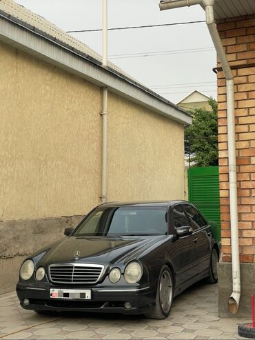 передок на трактор: Mercedes-Benz E-Class: 2000 г., 3.2 л, Автомат, Бензин, Седан