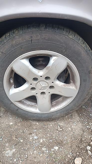 фургоны категории б: Toyota orijinal 15" yüngül lehimli disk (3 ədəd var,təkərsiz) - Disk — 1