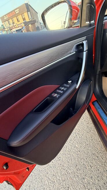 Geely: Geely Coolray: 2019 г., 1.5 л, Вариатор, Бензин, Кроссовер — 11