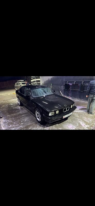 rolls rois: BMW 5 series: 1991 г., 0.2 л, Механика, Бензин, Седан — 1