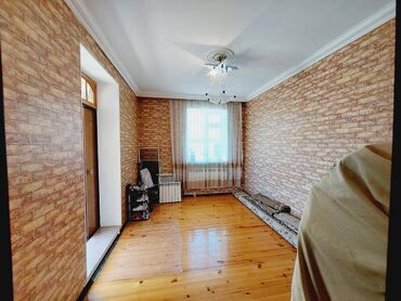 Uzunmüddətli kirayə evlər: 100 kv. m, 3 otaqlı — 5