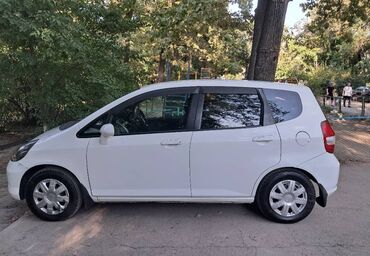 машина бмв 34: Honda Fit: 2001 г., 1.3 л, Автомат, Бензин, Хэтчбэк