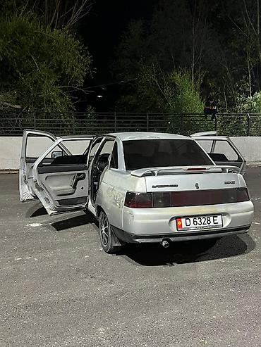 tesla 3: ВАЗ (ЛАДА) 2112: 2001 г., 1.5 л, Механика, Бензин, Хэтчбэк — 5