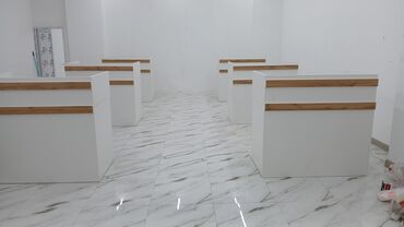 стол для ресепшн: Прямой стол, Ламинат, Без гарантии, Нет кредита