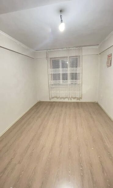 продаю дом кызыл аскере: 1 комната, 29 м², Индивидуалка, 3 этаж