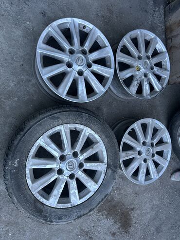 Диски: Литые Диски R 20 Toyota, отверстий - 5