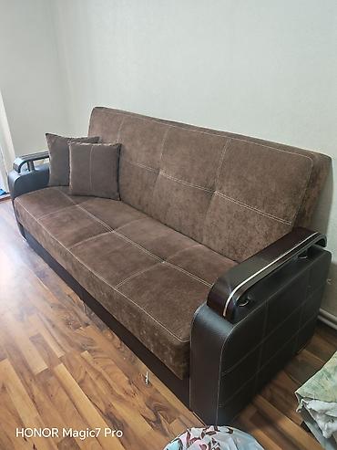 Qonaq otağı dəsti – divan, 2 kreslo və jurnallıq masa - Rəng: qəhvəyi