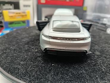 Avtomobil modelləri: Porsche, 2026 il, 1:24, Dəmir, Ünvandan götürmə — 14