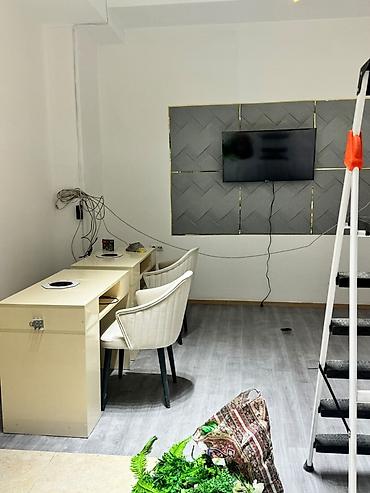 Düz masa, Siyirməli, Polkalı, Sadə laminat, Kredit yoxdur