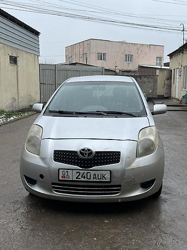 Toyota: Toyota Yaris: 2007 г., 1.3 л, Робот, Бензин, Хэтчбэк — 1