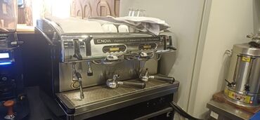 Paketləmə aparatları: FAEMA Enova professional espresso maşını - Brend/model: FAEMA Enova
