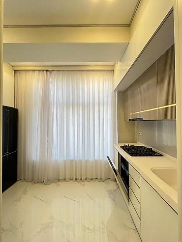 satişi: 2 otaqlı, Yeni tikili, m. Nizami, 68 kv. m — 10