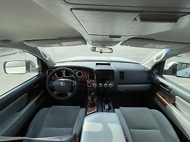 Toyota: Toyota Sequoia: 2009 г., 4.7 л, Автомат, Бензин, Внедорожник — 7