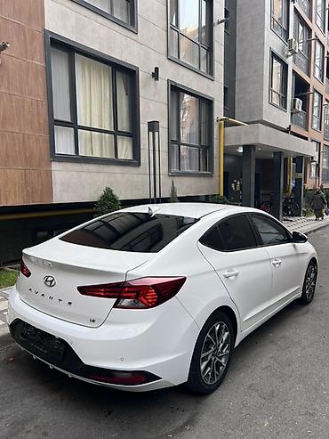 hyundai elantra 2014: Hyundai Elantra: 2018 г., 1.6 л, Бензин, Седан — 6