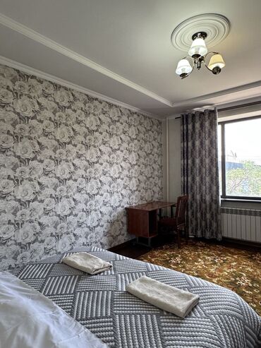 Посуточная аренда домов: 110 м², 3 комнаты, Утепленный, Теплый пол, Парковка — 10