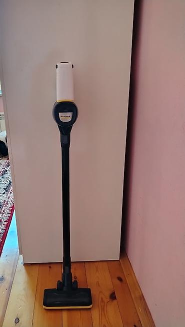 karcher puzzi: Kärcher şarjlı şaquli tozsoran - Brend/model: Kärcher (şaquli, simsiz — 1