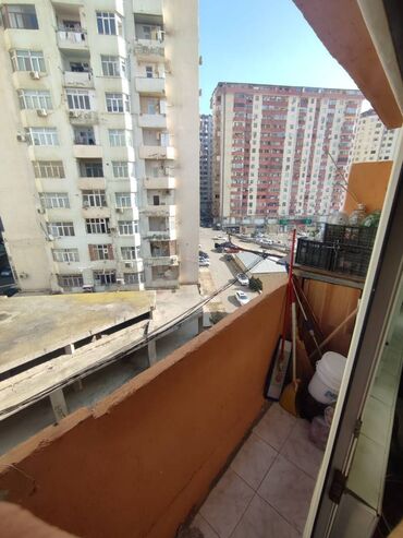 Köhnə tikili: Bakı, 2 otaqlı, Köhnə tikili, m. Həzi Aslanov, 60 kv. m — 8