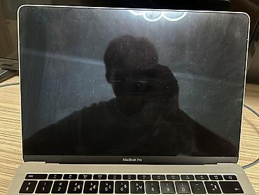 apple 11: MacBook Pro i5 2016 8/256 Пользовался сам, 400+ циклов. Причина — 3