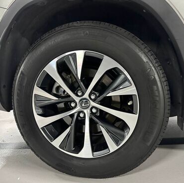 Другие аксессуары для шин, дисков и колес: Диски с Резиной Lexus RX 2020 год 235/65/18 Диски 500$ Резина 300$