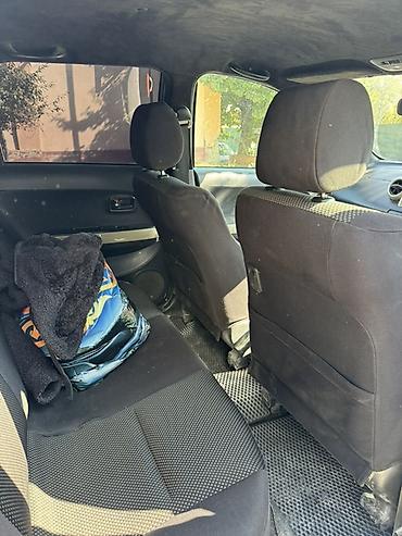 желмайан бензин: Toyota Ist: 2003 г., 1.5 л, Автомат, Бензин, Хетчбек — 6