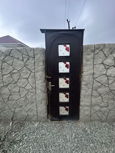 Köhnə tikili: Satılır: Mənzil (şəkillərdə göstərilən) - Plan: 2 otağa çevrilə — 29