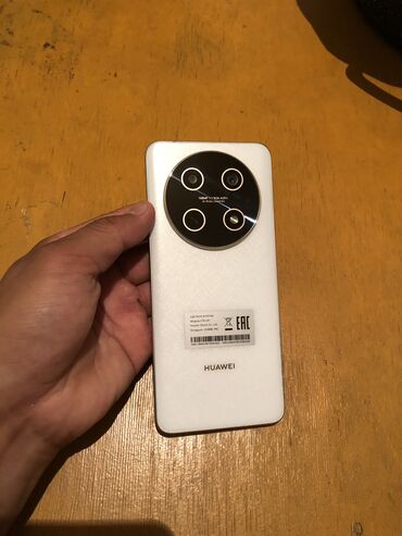 android магнитола: Huawei nova 13, Новый, 128 ГБ, цвет - Белый, 2 SIM