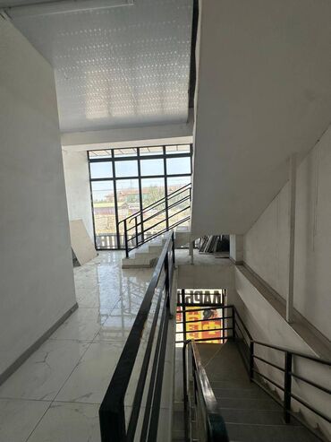 Офисы: 2, 3 этаж и подвал, Сдается коммерческое помещение. 2 (110 кв), 3 at lalafo.kg — 11 Офисы: 2, 3 этаж и подвал, Сдается коммерческое помещение. 2 (110 кв), 3 — 11