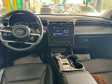 Продажа авто: Hyundai Tucson: 2021 г., 1.6 л, Автомат, Гибрид, Кроссовер — 2
