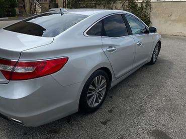 Hyundai: Hyundai Grandeur: 2.2 l | 2014 il Sedan — 5