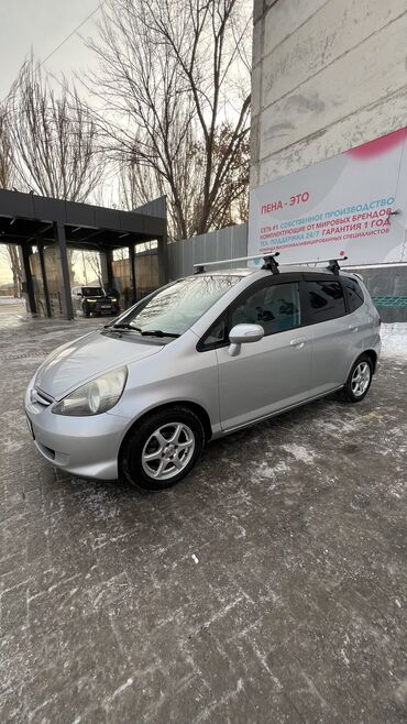 Honda: Honda Fit: 2007 г., 1.3 л, Вариатор, Бензин, Хэтчбэк