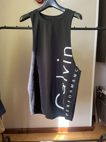 ич кийимлар фото: Черный топ женский Calvin Klein Performance с круглым вырезом и